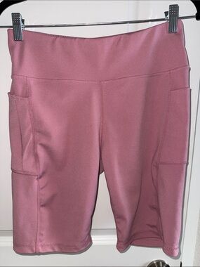 Dusty Rose Active Bike Shorts with Side Pockets